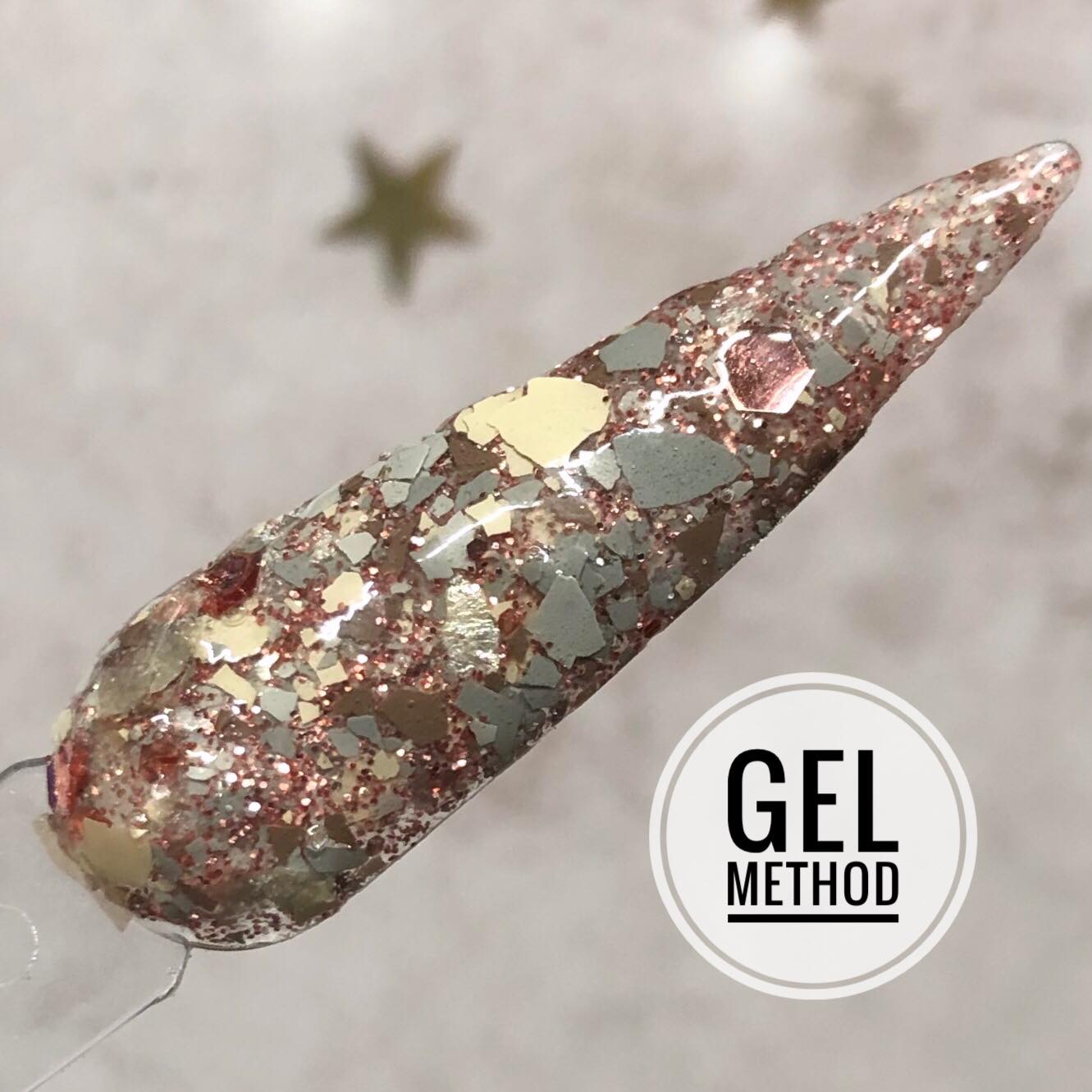 Magnifiquement brisé